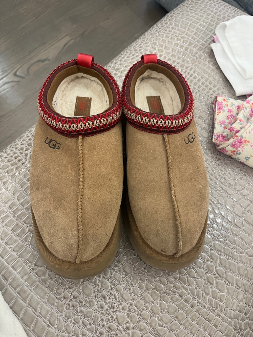 UGG Chestnut Suede Cozy Slip-Ons with Red Trim